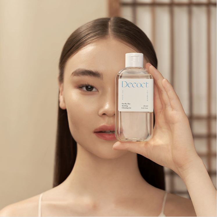 Oat-Tea Tree Soothing Cleansing Gel