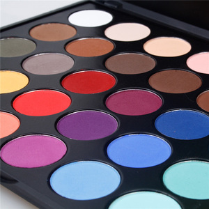 Studio Private Label Eyeshadow Makeup Kit