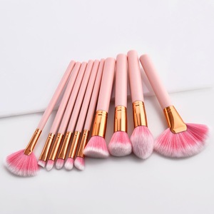 Wholesaler new arrive  pink soft cosmetic brush 10 pcs  kabuki  custom branding logo makeup brushes set   Fan brush makeup