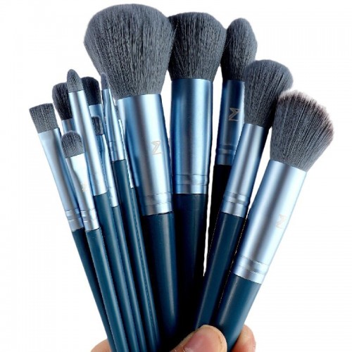 Professional 12PCS Makeup Brush Set with Pouch | OEM Private Label Cosmetic Brush Manufacturer