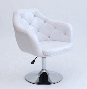 Cheap White Salon Furniture wholesale beauty chair with hyderaulic pump with button tufted