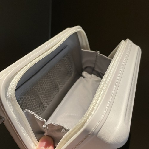 7-Inch Waterproof White PP Hard-shell Suitcase Cosmetic Bag Small Makeup Case For Evening Travel