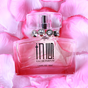 Floral Scent and Eau De Cologne Type oil based perfumes