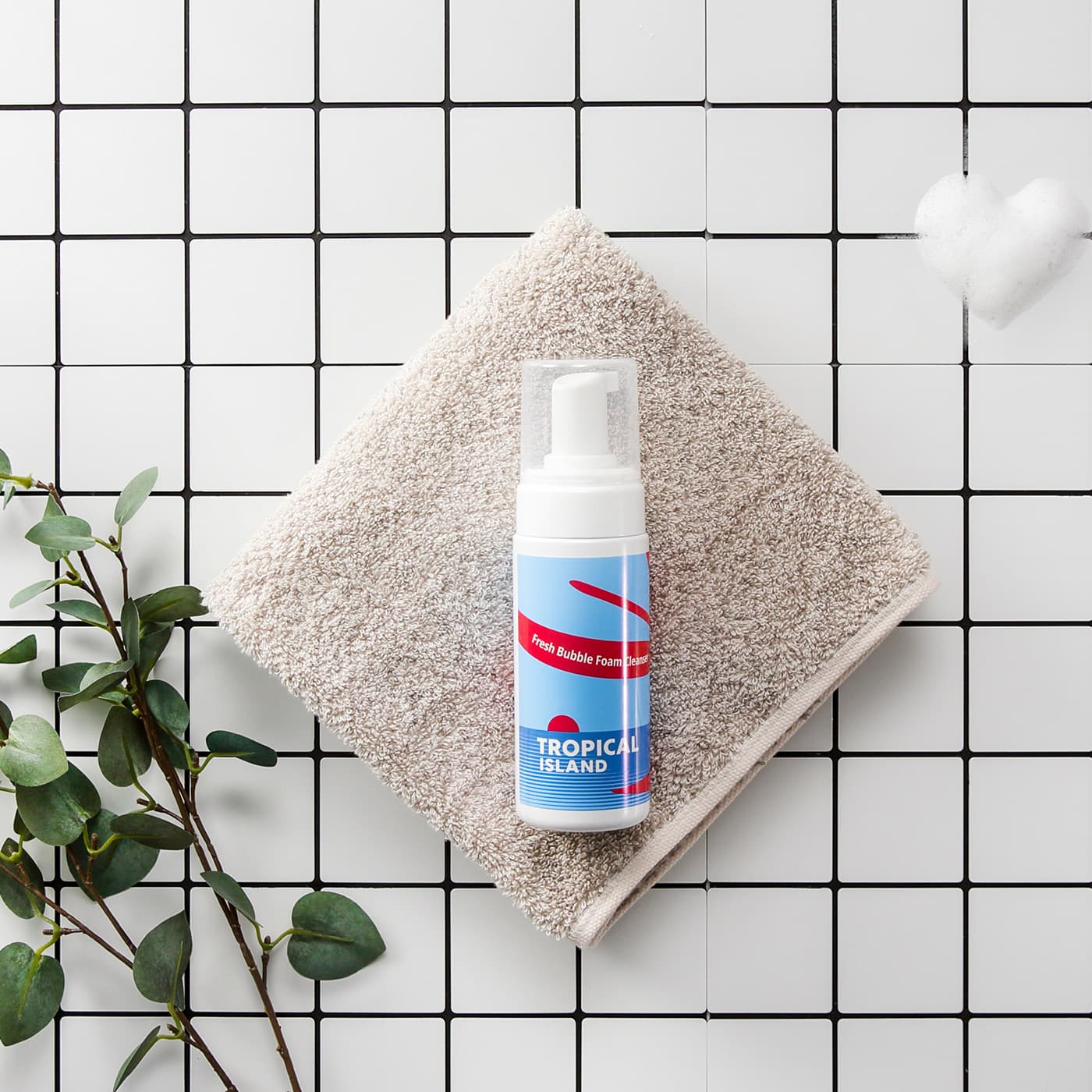 TROPICAL ISLAND FRESH BUBBLE FOAM CLEANSER