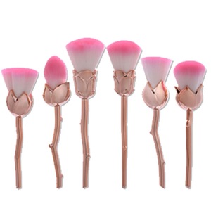 6Pcs Makeup Brushes Kit Rose Flower Shape Gold Handle Make up Brush for Foundation Blusher Powder Cosmetic Tool