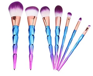 Wholesale 7 pieces per set personalized cosmetic makeup brushes