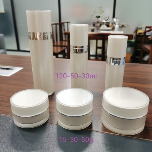 Acrylic skincare jars, cosmetic packaging