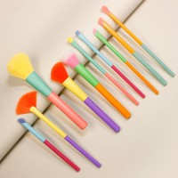 Colorful 10pcs Makeup Brush Set with Vibrant Rainbow Bristles Professional Neon Cosmetic Brushes for Private Label OEM