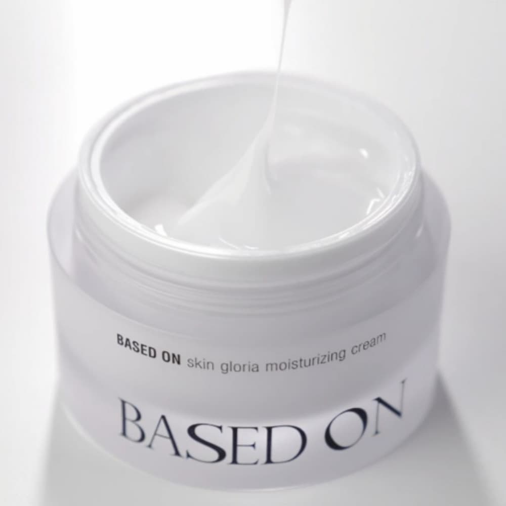 BASED ON  Skin Gloria Moisturizing Cream   50ml_skin care, cream