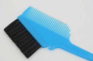 Hair salon equipment dyeing brush and tinting tail comb with low price for coloring