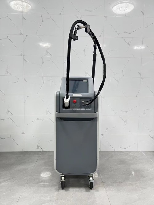 Fiber Coupled Diode Laser Hair Removal Machine 755nm Permanent Hair Removal For Salon