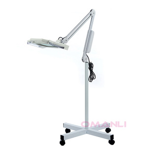 Magnifying lamp for beauty salon use Cool Light Magnifier LED