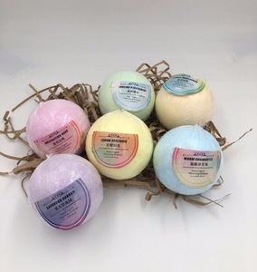 OEM /ODM Bath Bombs Gift Set 6 Essential Oil Handmade Spa Fizzies Bath Bomb Press