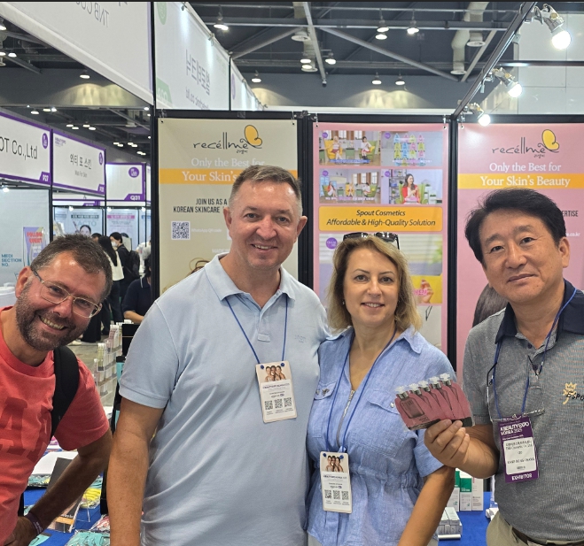 [Spout Pouch Skincare] PURE HYALURON MOISTURIZING TONER 15g