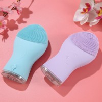 Mini waterproof portable deep face exfoliating cleaner brush / eyelash extensions cleansing brush