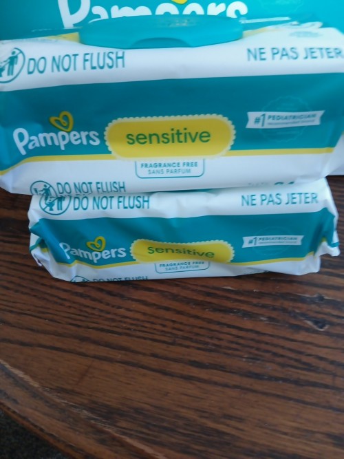 Pampers Sensitive 84-Count Unscented Baby Wipes - 7/Case
