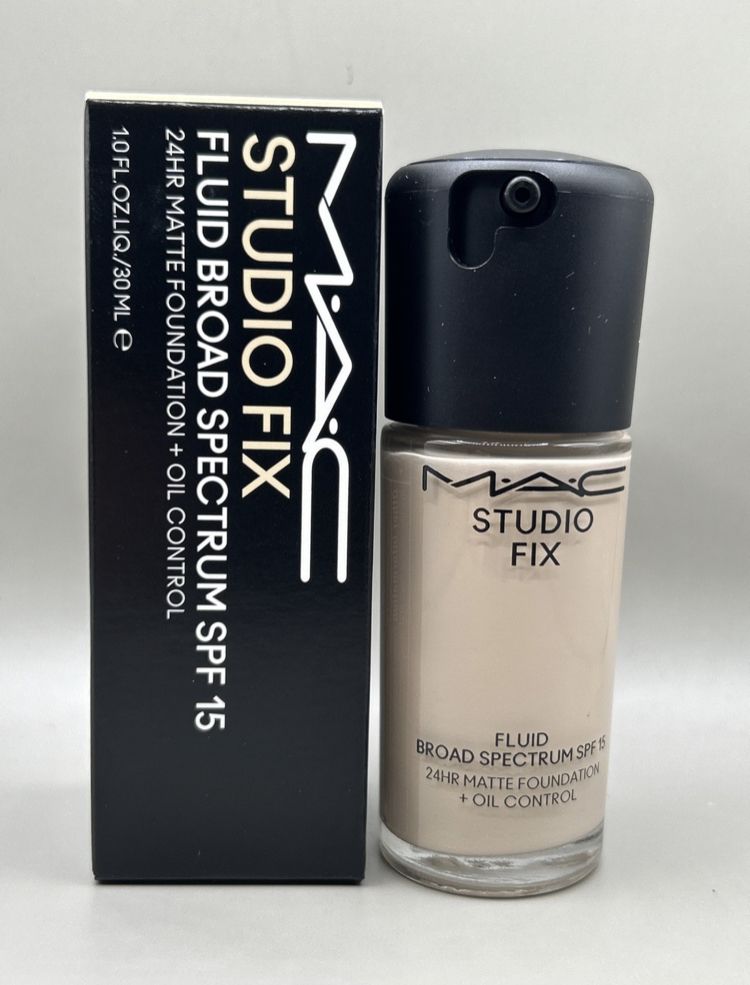 Authentic Mac Studio Fix Fluid Broad Spectrum SPF15 24HR Foundation + Oil Control