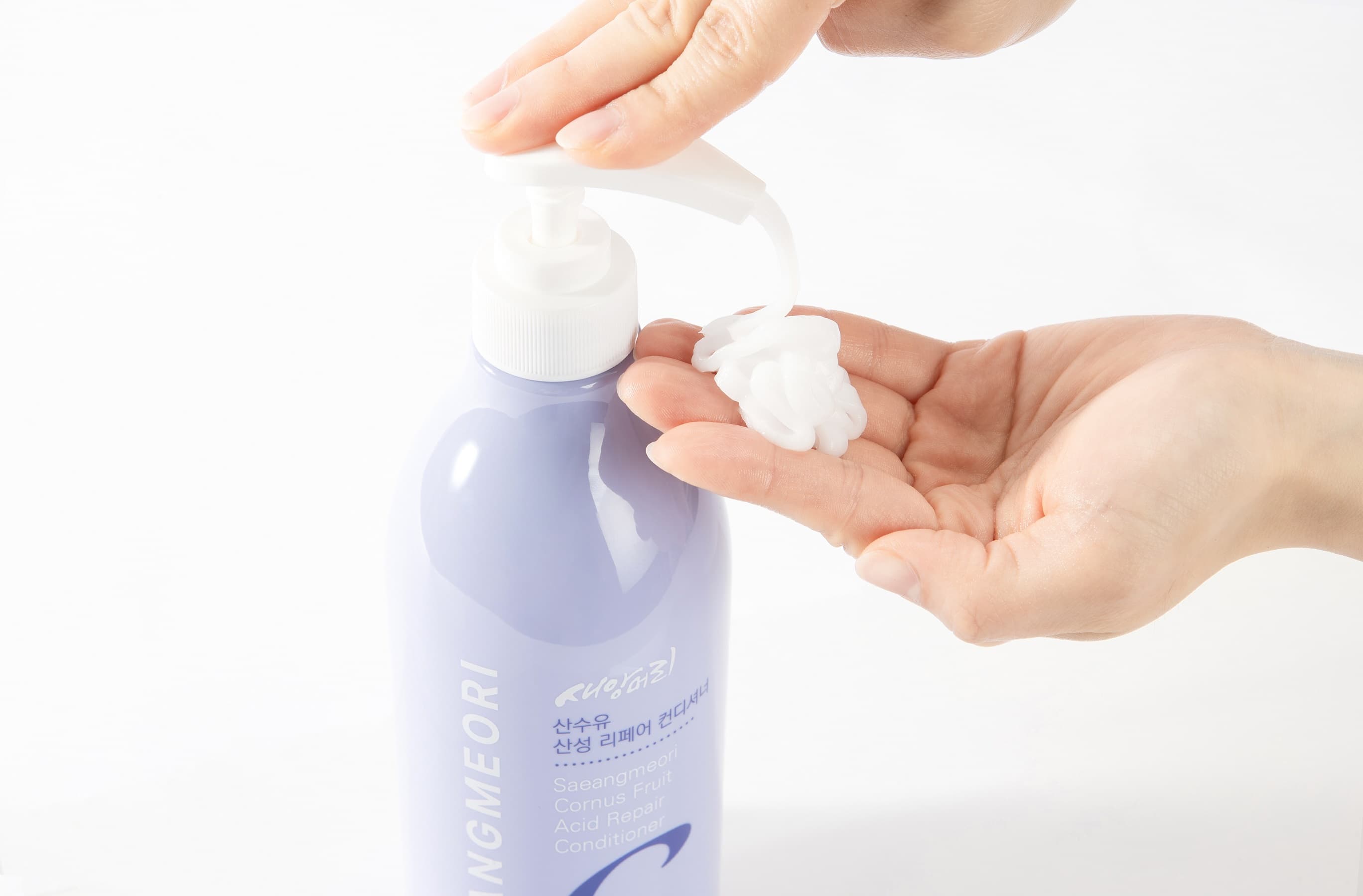 Refreshing glossy and elastic hair SAEANGMEORI Cornus Fruit Acid Repair Conditioner 750ml
