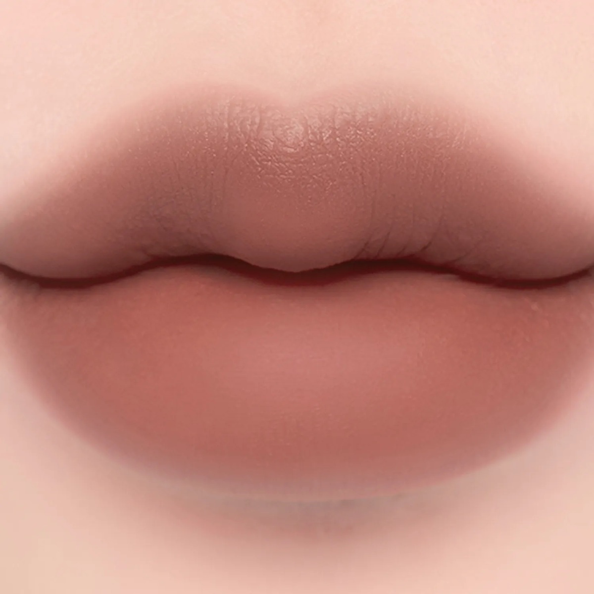 (LAKA) Bulky Matte Lipstick [#408 Bebe Almond] 4g