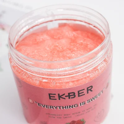 OEM Private Logo Dead Skin Exfolianting Whitening Face Fruit Cleansing Body Scrub Peach and Strawberry