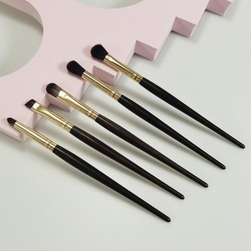 Factory Design Elegant Design Black and Gold 8 Pieces Soft Bristle and Wooden Handle Makeup Brush Set