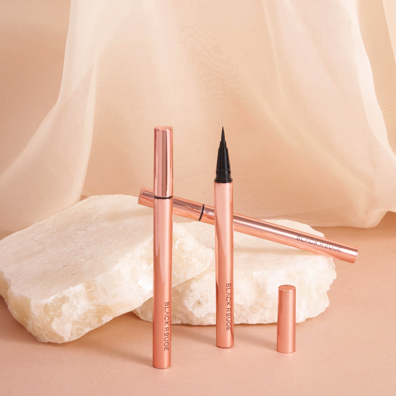 BLACK ROUGE POWER PROOF PEN LINER