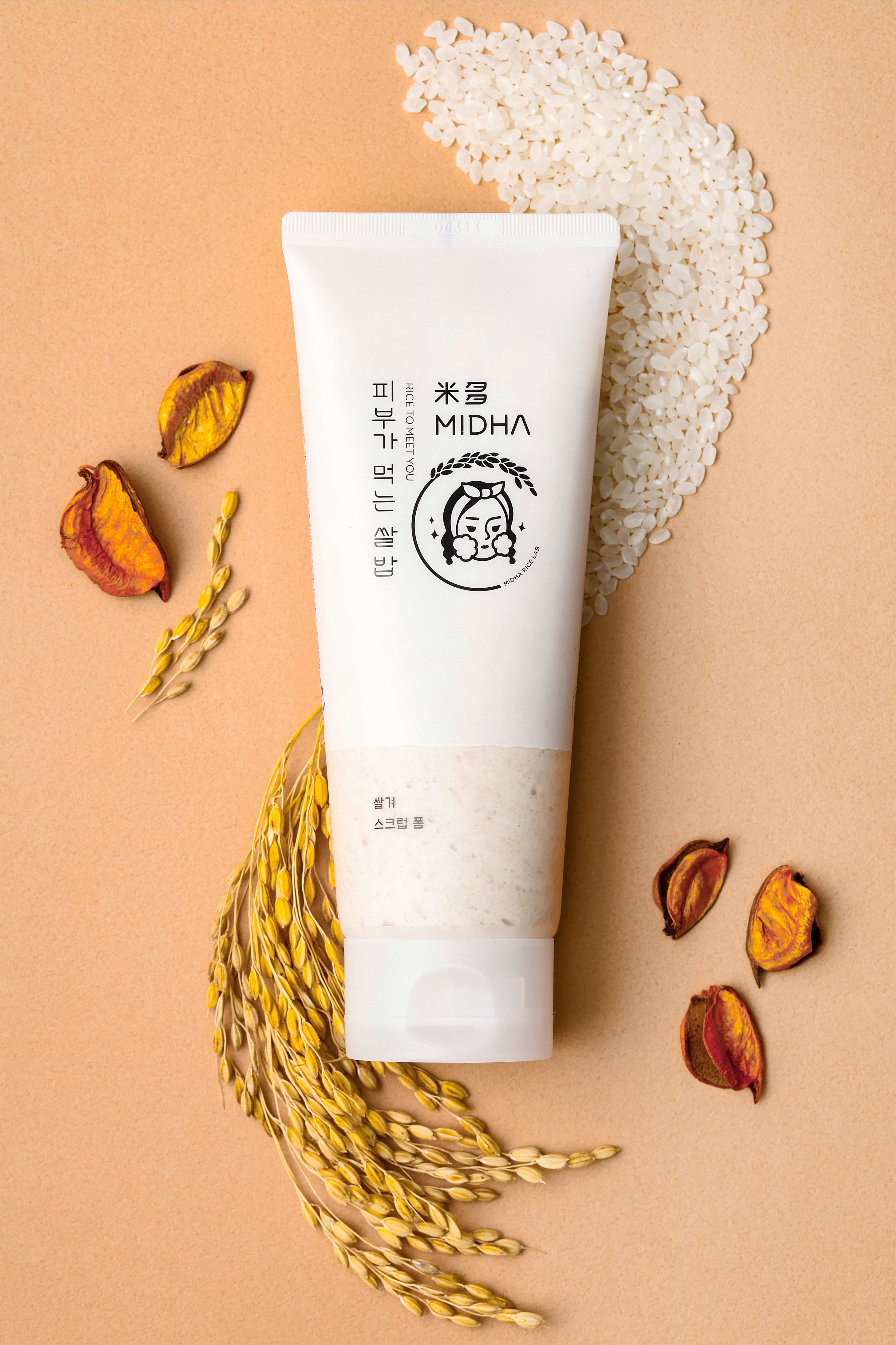 MIDHA Rice bran Scrub foam 