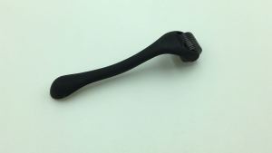 Most popular matte black 540 titanium derma roller