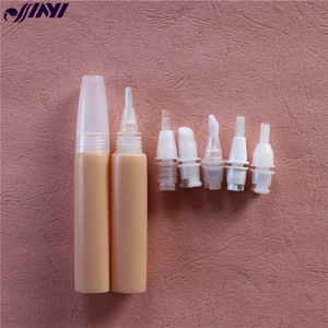 OEM Empty Plastic Cosmetic soft PE lip gloss tube packaging