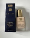 Estee Lauder Double Wear Foundation 1C1 Cool Bone SPF10 30ml