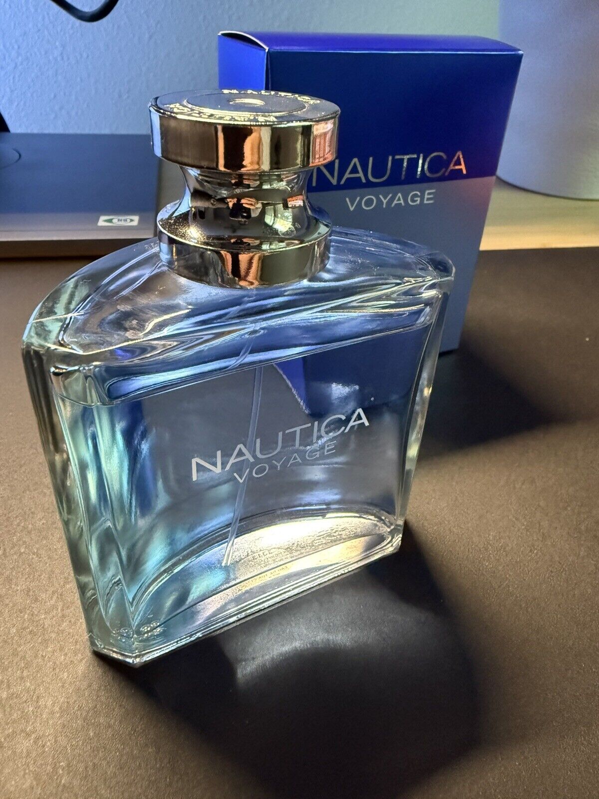 Nautica Voyage Eau de Toilette 3.3 fl oz Apple, Cedarwood, Mimosa, Men's Fragrance