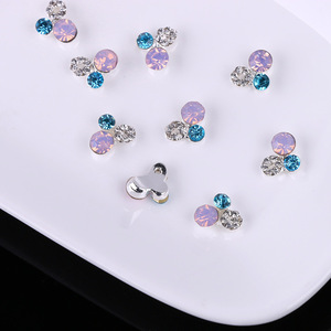 2016 new Nail Rhinestone Alloy Flower 3D Nail Art Decoration Glitter Tips DIY For Nail Art Designs pictures