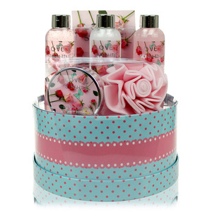 Wholesale OEM princess aromatic spa bath set gift for woman , natural romantic elegance bath gift set