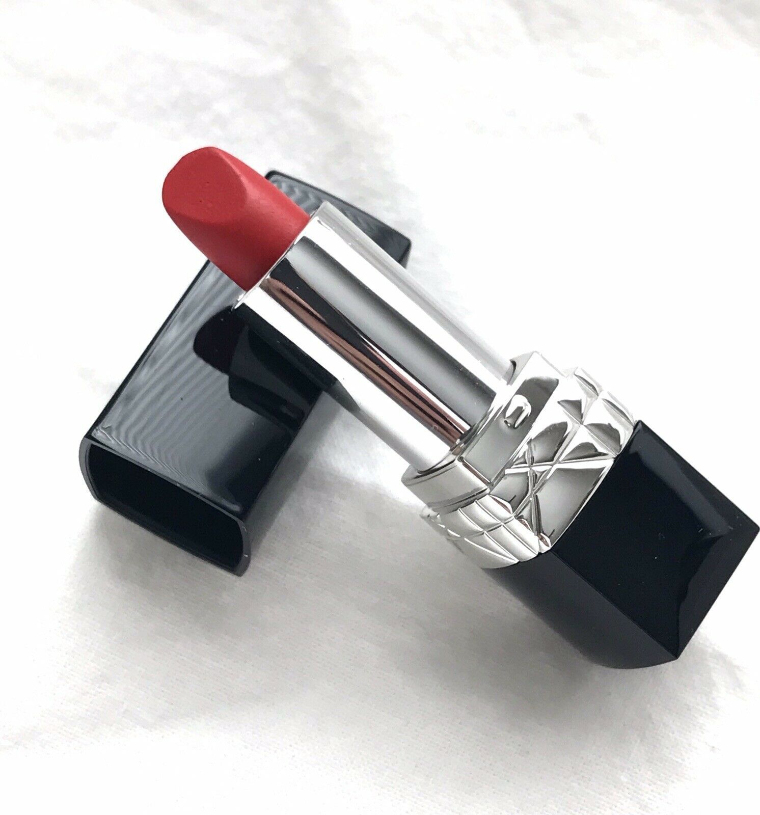 Wholesale Lipstick Manufacturers, Suppliers, Exporters BeauteTrade