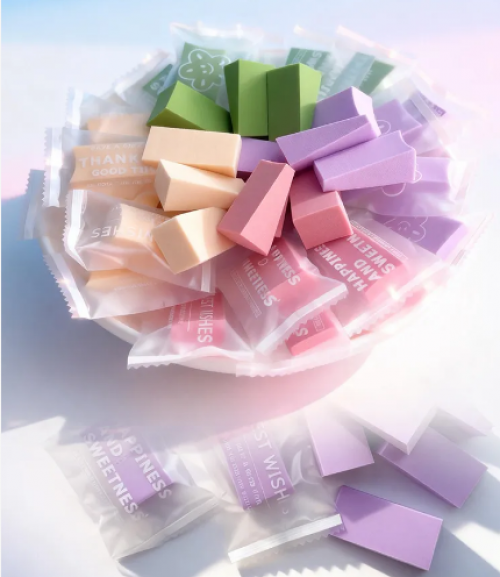 Triangle Customized Powder Puff - High-quality Customizable Makeup Tool