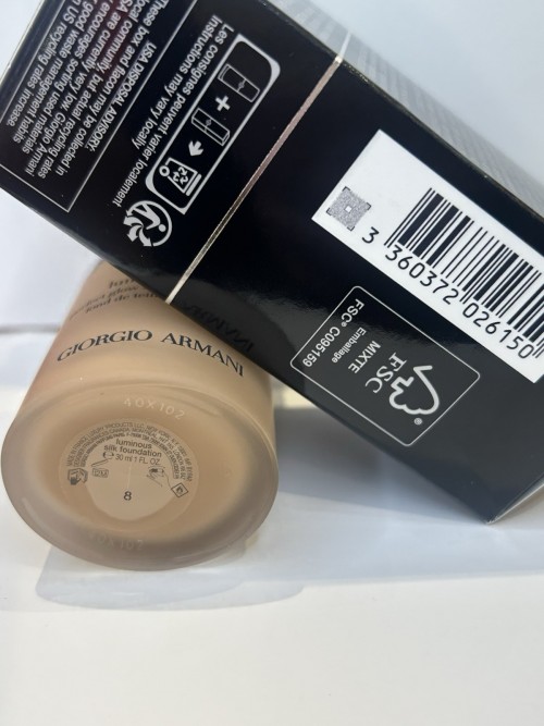 Armani Beauty Power Fabric+ Foundation