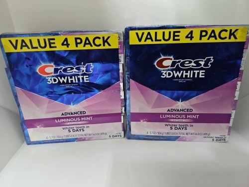 Crest 3D White Advanced Luminous Mint Teeth Whitening Toothpaste Crest Toothpaste 3.7 oz