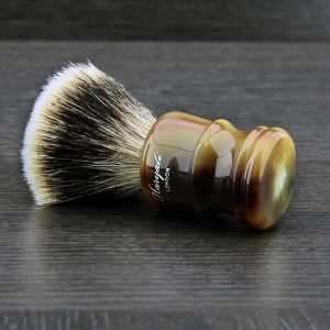 Silver Tip Badger Shaving Brush NEW HORN COLLECTION & Shaving Stand