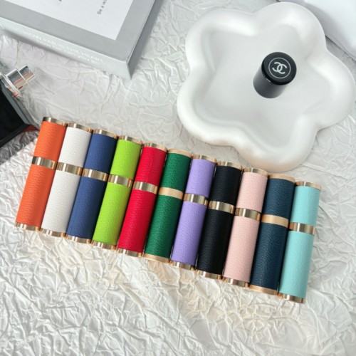 Mini High-end 5ML Travel Portable Spray Perfume Sub-empty Bottle With Bottom Self-pump