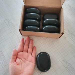 Beauty massage tool 100% nature basalt massage stone (8pcs 7.5x5.5x2.75cm)