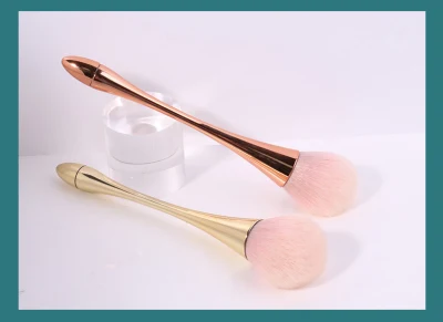 New Gold Makeup Brush: Small Single Loose Powder Blusher Tool