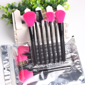 7Pcs Fuchsia Cosmetics Makeup Brushes Set Professional Beauty Foundation Powder Blush Complexion Perfection Brush Set Kit Tools