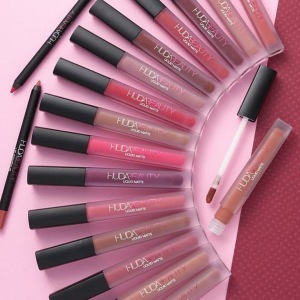 Beauty 16-color lip gloss kit matte non-stick cup boxed lip gloss lipstick