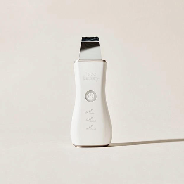 Galvanic Waterpeeling Machine - skin care device