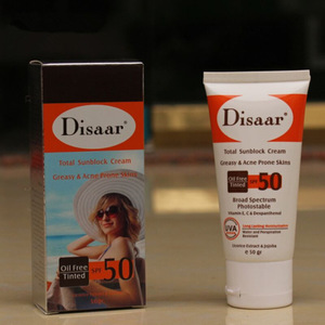 SPF50 Sunscreen Long Lasting Moistening Whitening Sunblock Cream