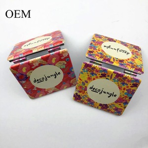 Square Mini Hand Cosmetic Tool Makeup Mirror with Patch Pattern