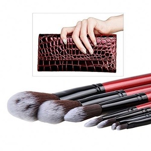 wood handle makeup brush set for makeup tools