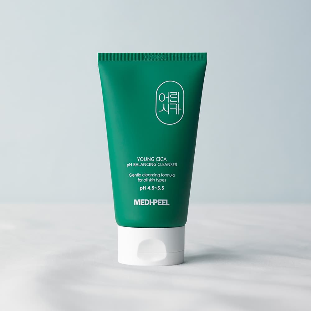 YOUNG CICA pH Balancing Cleanser