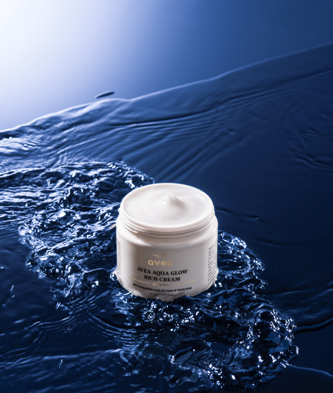 AVEA Water Glow Rich Cream