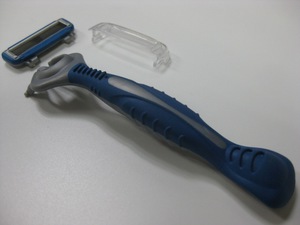 hot selling shaving  razor/High quality razor blades/plastic rubber shaving razor for hotel